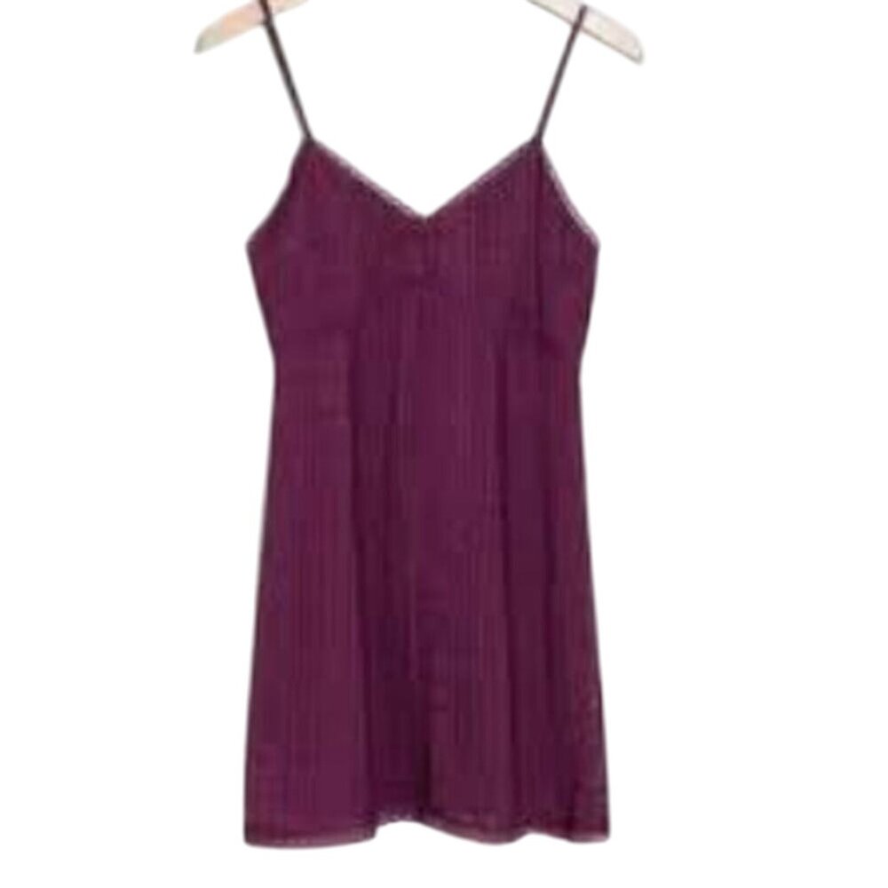 Alice plus Olivia Genevieve Spaghetti Strap Dress Boysnberry size 8